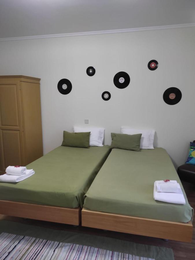 Guesthouse Casa Das Abegoarias Celorico De Basto Luaran gambar